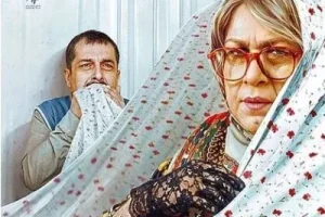 آقای صالحی! این فیلم را با این حجم از شوخی های رکیک با خانواده می بینید؟